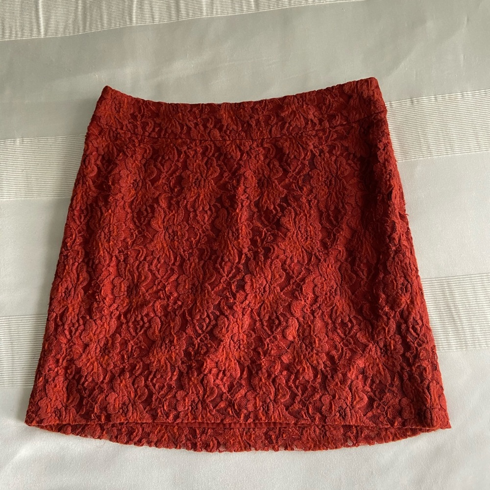 Kensie lace floral rust pencil skirt